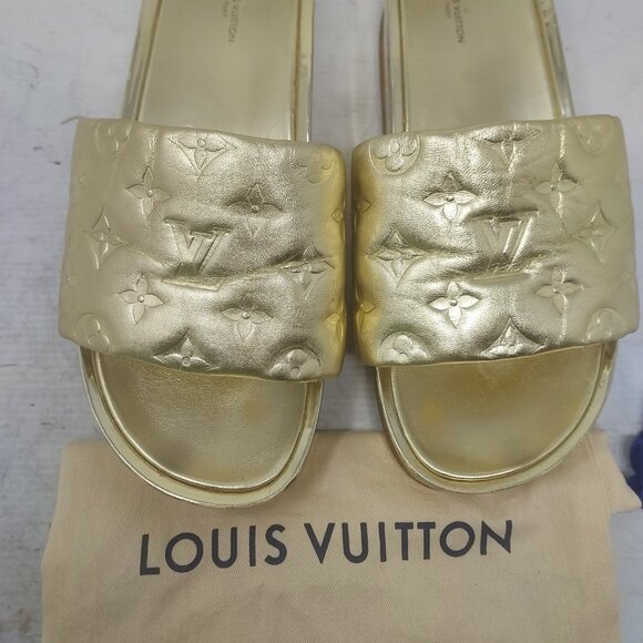 LOUIS VUITTON Gold Leather LV Monogram Flatform Sandal - Picture 5 of 13